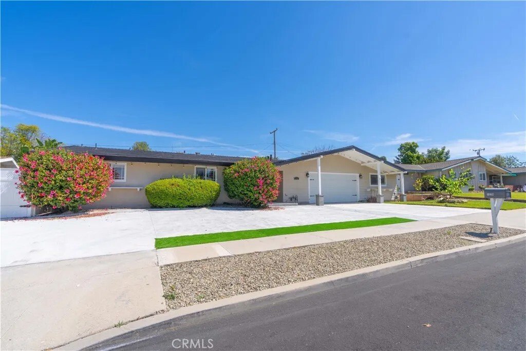 Condo in Thousand Oaks, California, United States 2 - 17053227