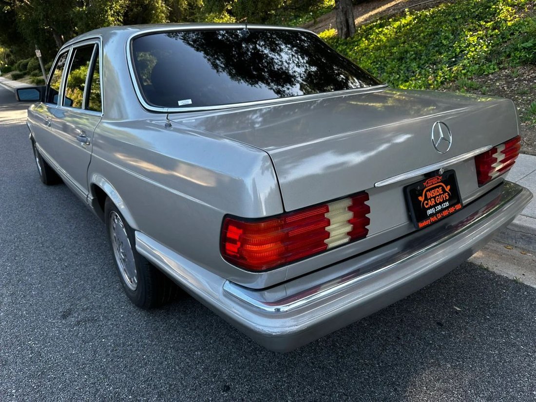Sedan in Newbury Park, CA, United States 5 - 17285739