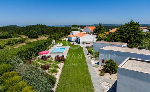 House in Santo Onofre e Serra do Bouro, Leiria District, Portugal 1