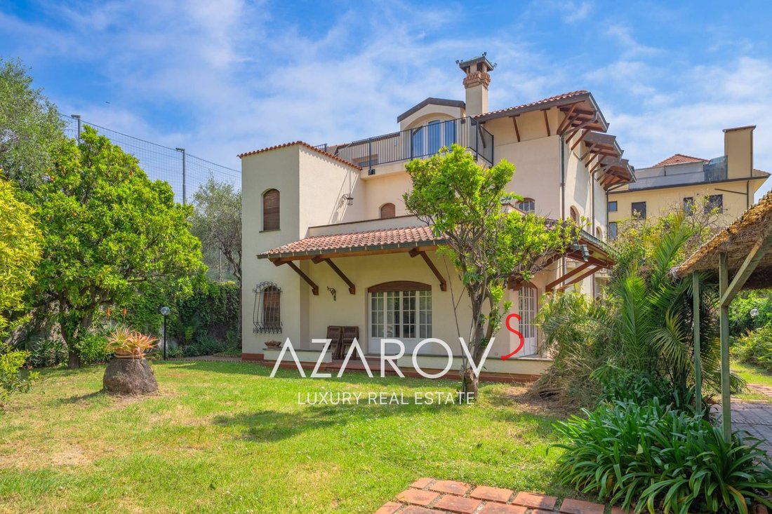 Villa in Bordighera, Liguria, Italy 4 - 17717237