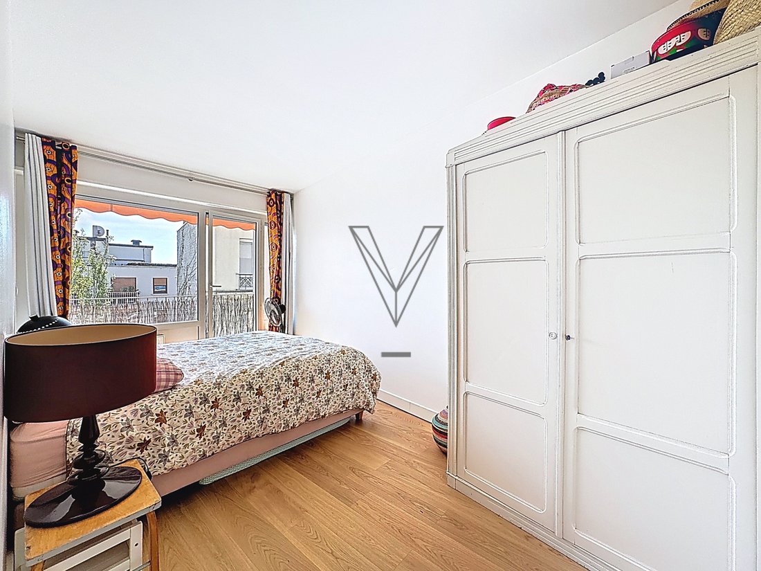 Apartment in Léon-Blum Folie-Regnault, Paris 11e Arrondissement, Paris 5 - 17767417