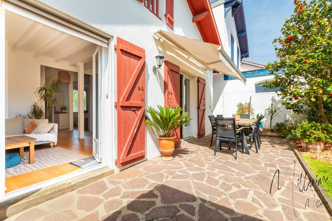 House in Biarritz, Nouvelle-Aquitaine, France 1 - 17840997