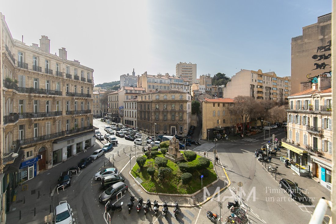 Apartment in Castellane, 6e Arrondissement, Marseille 2 - 17839266