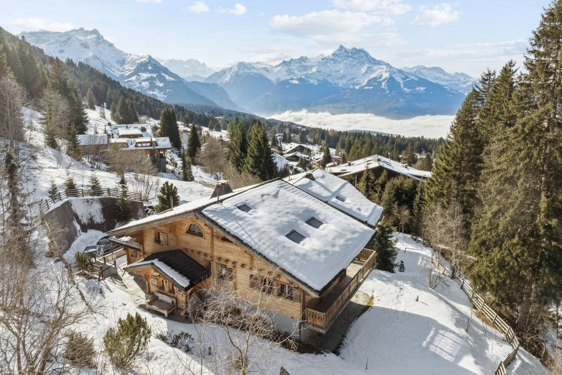 Les Chaux Fleuries An Exceptional Chalet Ski In Ski Out