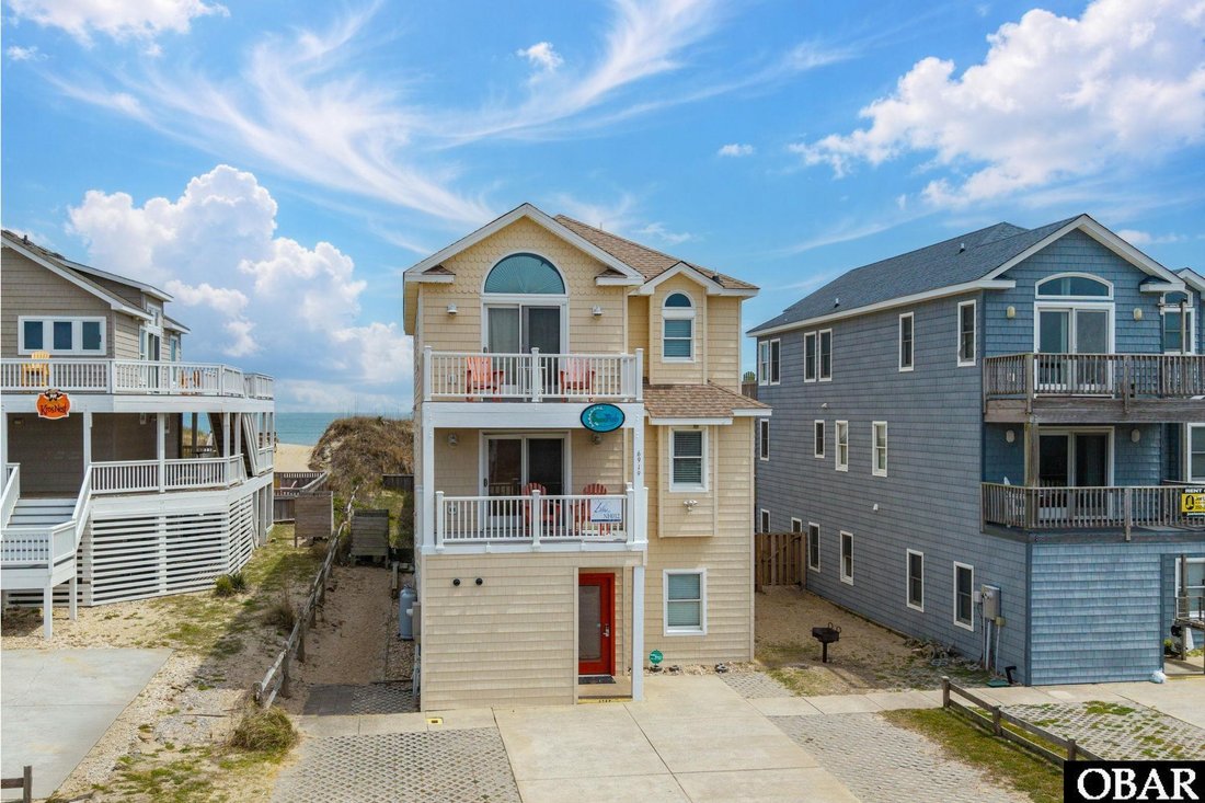 House in Nags Head, North Carolina, United States 1 - 17838115