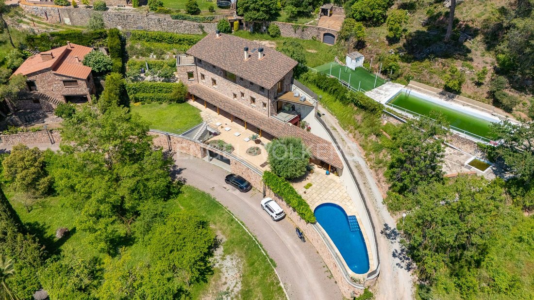 Villa in Gallifa, Catalonia, Spain 3 - 15716651