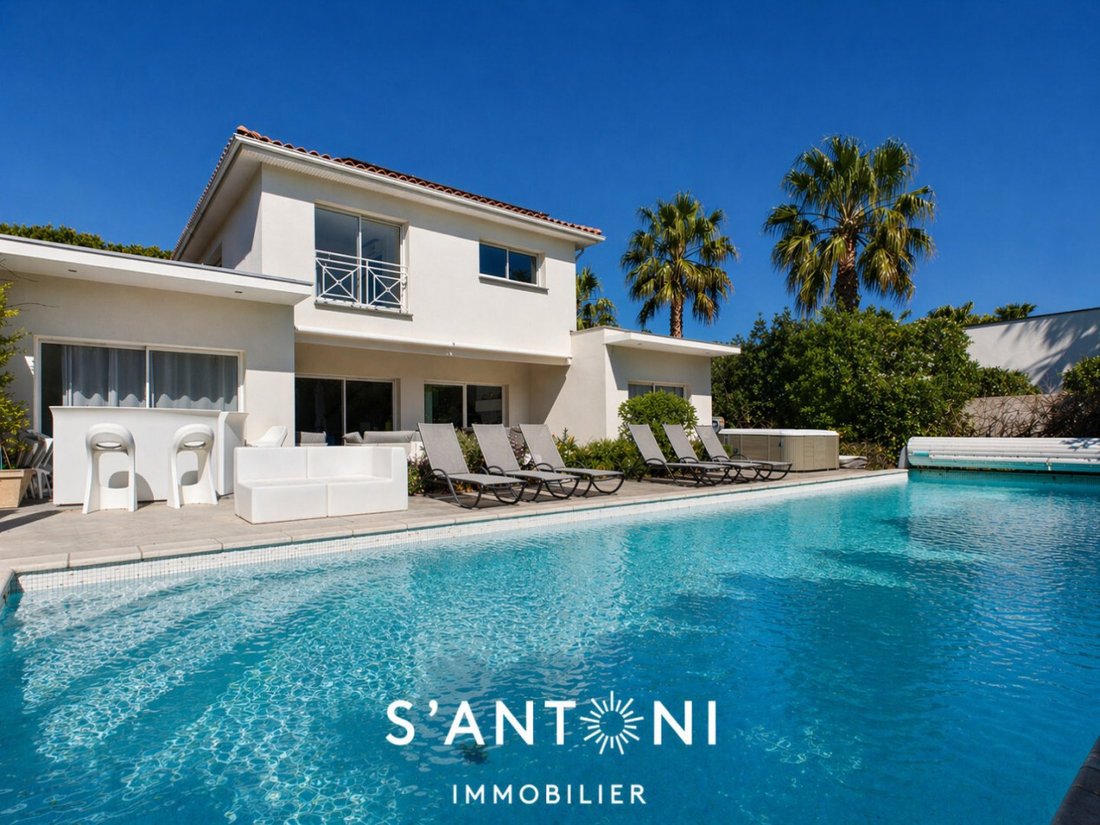 Villa in Cooperative, Agde, France 2 - 17839245