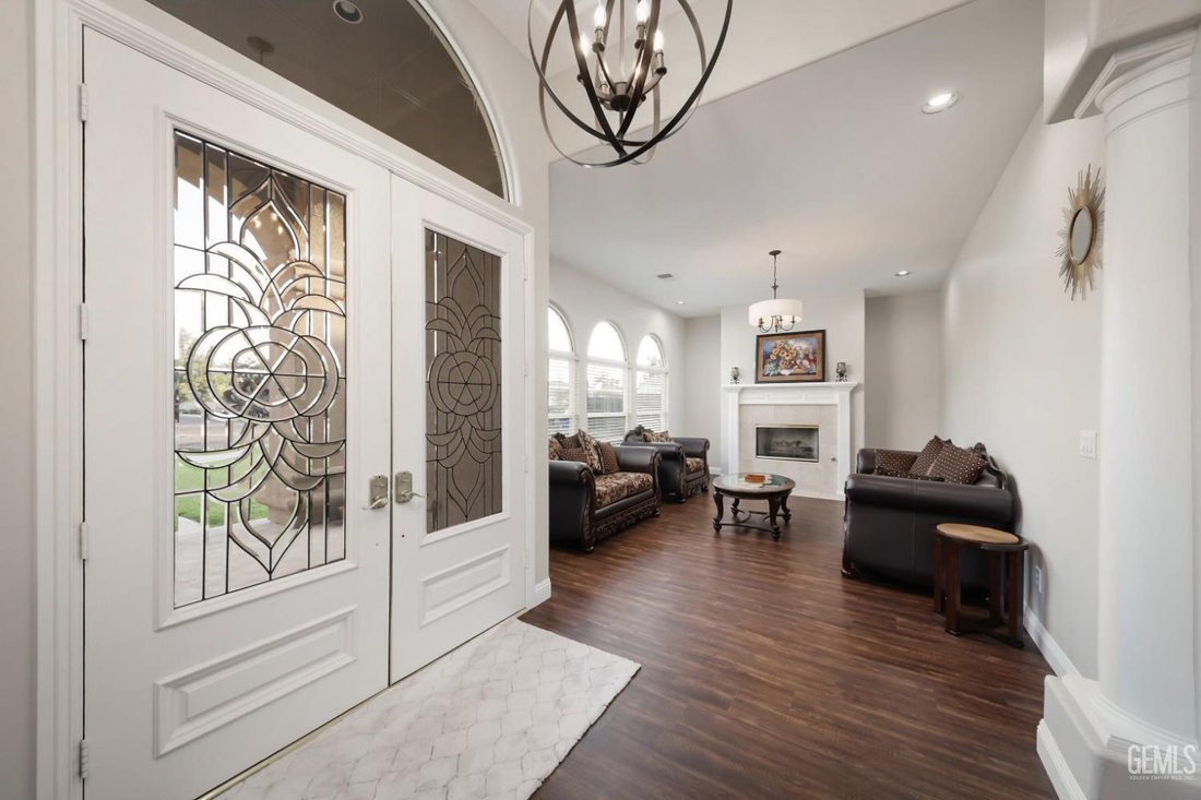 House in Bakersfield, California, United States 4 - 17840295