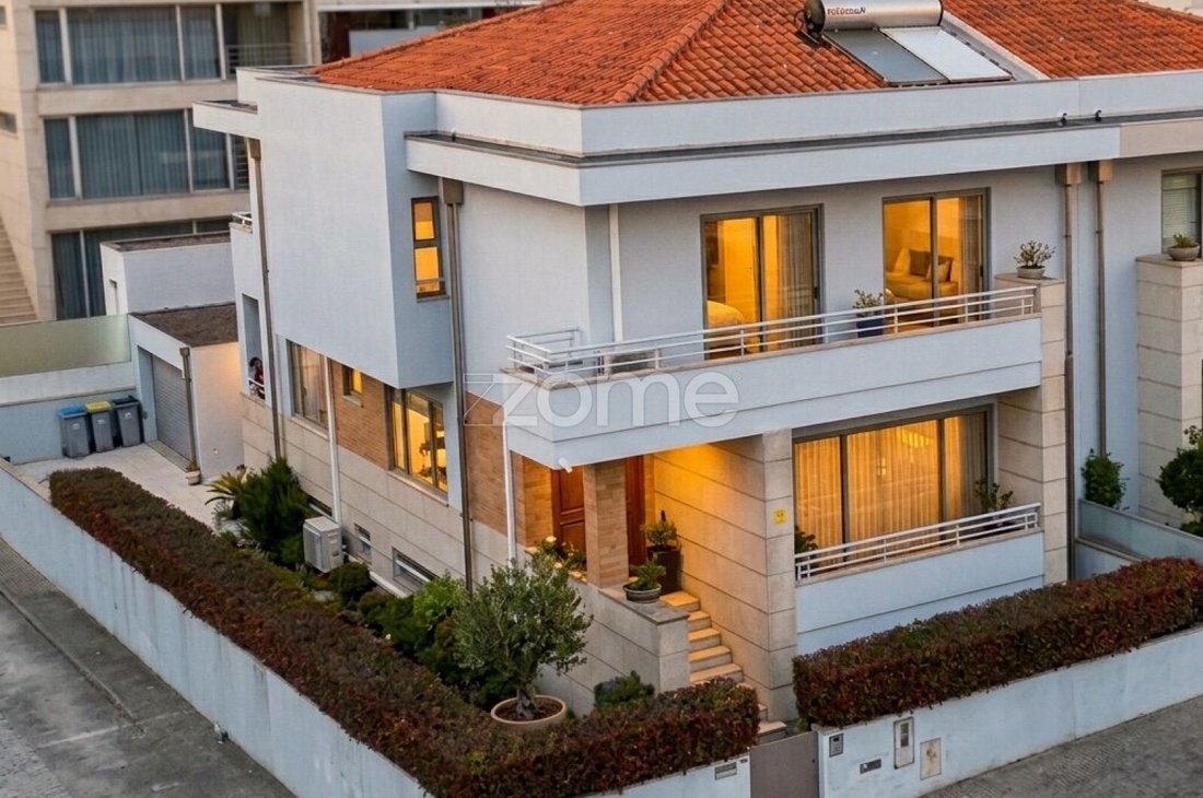 House in Cidade da Maia, Porto District, Portugal 1 - 17840088