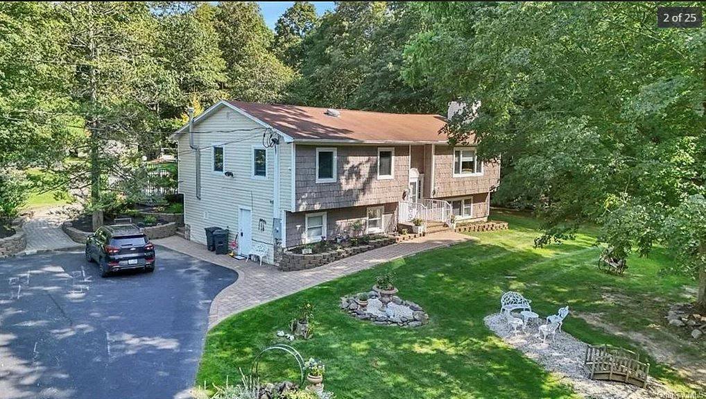 House in Woodbury, New York, United States 2 - 17839779
