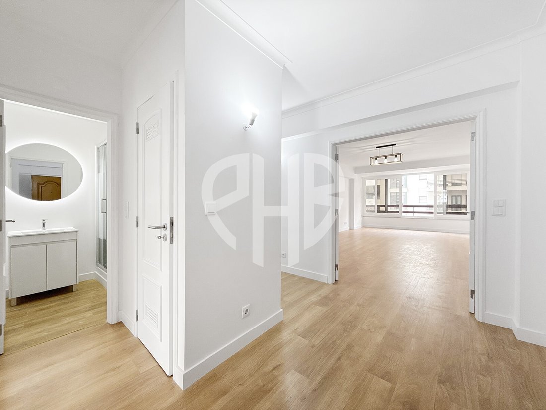 Apartment in Sao Domingos de Benfica, Lisbon, Portugal 2 - 17840117
