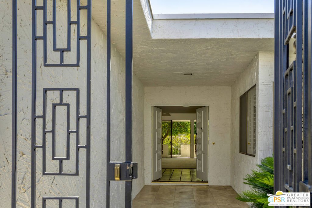 Condo in Palm Springs, California, United States 2 - 17838610