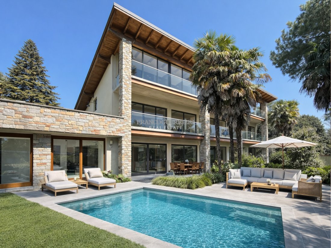 Villa in Merate, Lombardy, Italy 3 - 16608251