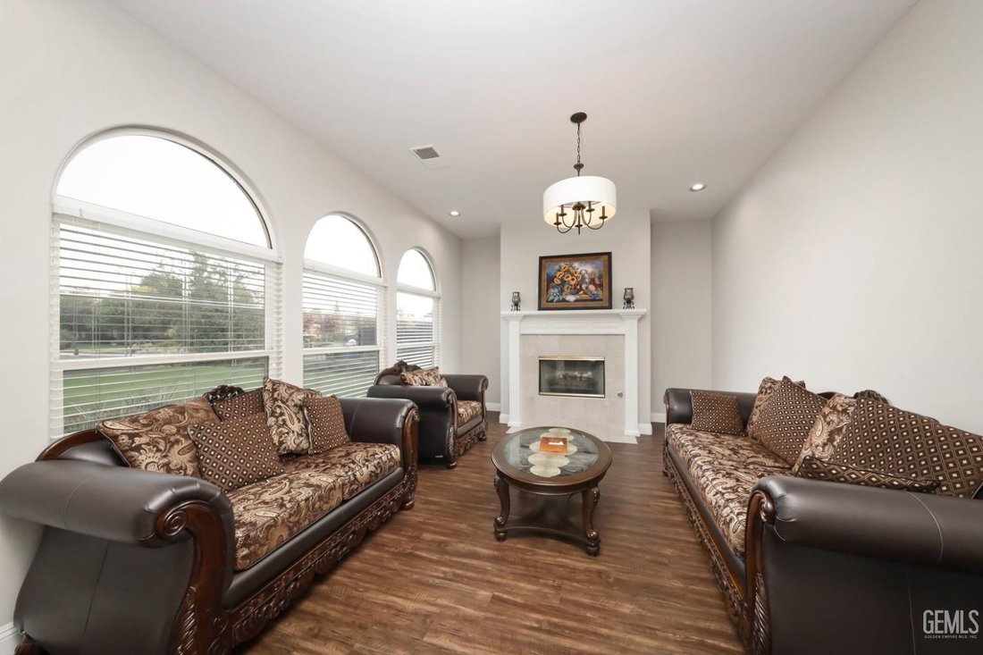 House in Bakersfield, California, United States 5 - 17840295