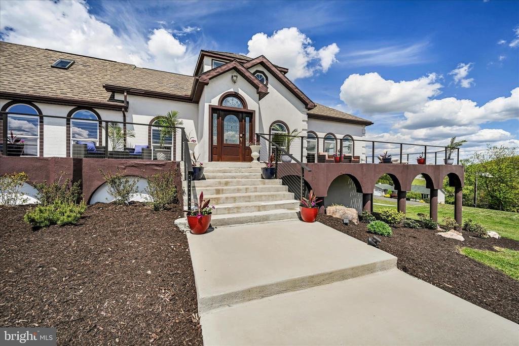 House in Schuylkill Haven, Pennsylvania, United States 4 - 17840354