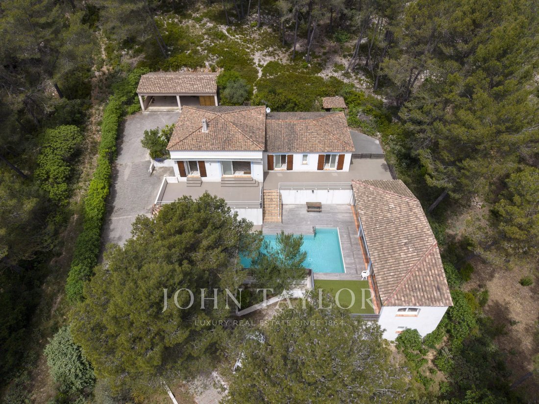 House in Roquefort-la-Bedoule, Provence-Alpes-Côte d'Azur, France 2 - 17839783