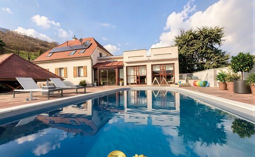 House in Bitschwiller-les-Thann, Grand Est, France 1