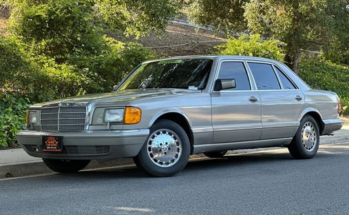 1986 Mercedes-Benz 560 Series SEL 4D Sedan in Newbury park, CA, United States 1