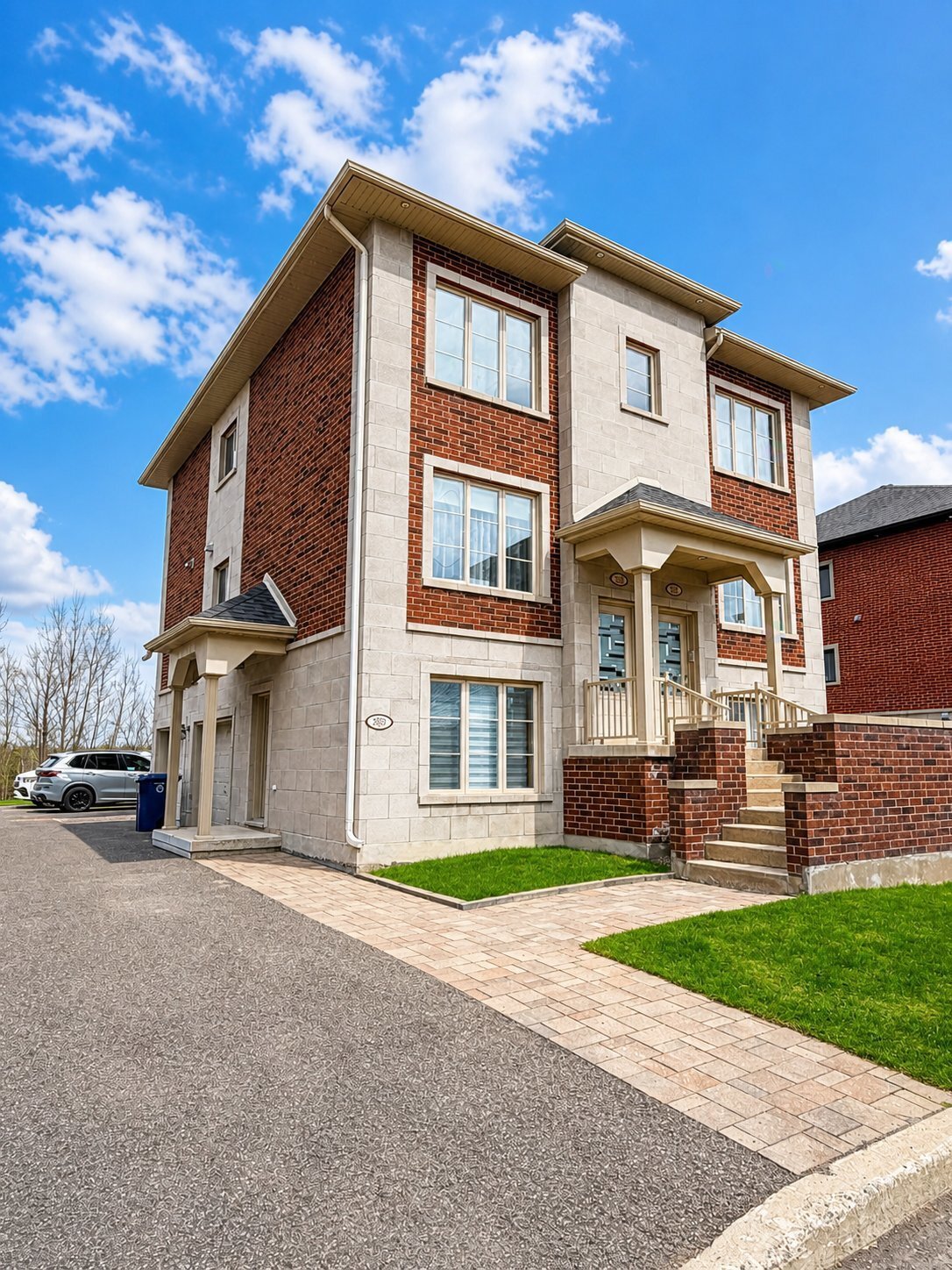 House in Laval, Quebec, Canada 1 - 17839826