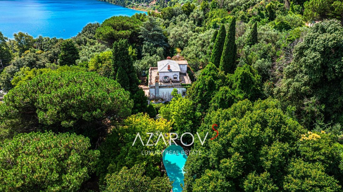 Villa in Castel Gandolfo, Lazio, Italy 1 - 15924337
