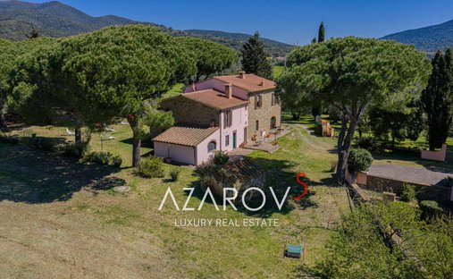 Villa in Scarlino, Tuscany, Italy 1