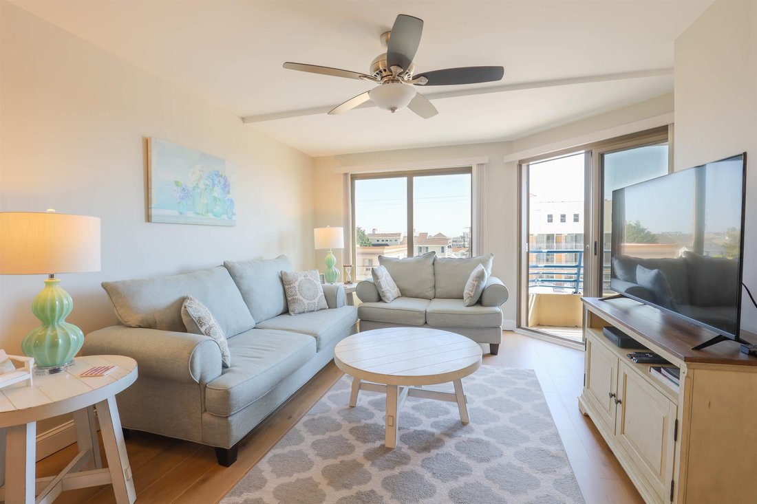 Condo in Wildwood, New Jersey, United States 4 - 17838084