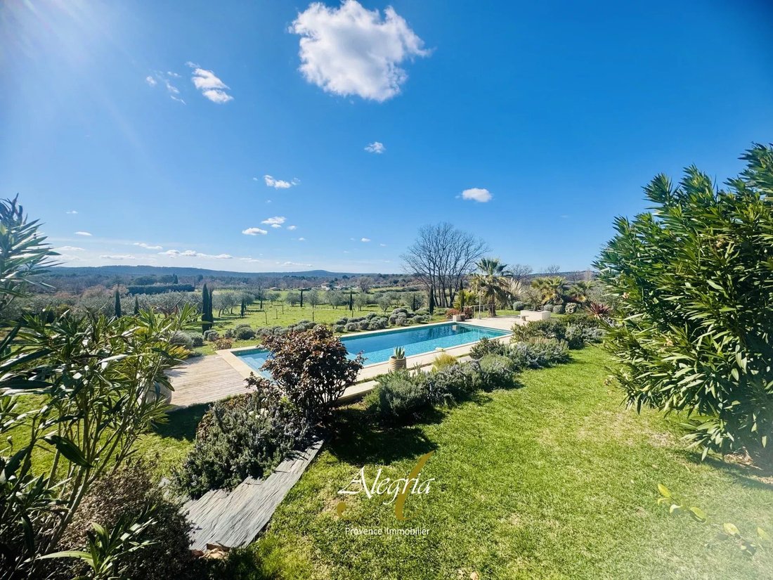 Villa in Aups, Provence-Alpes-Côte d'Azur, France 1 - 17420922