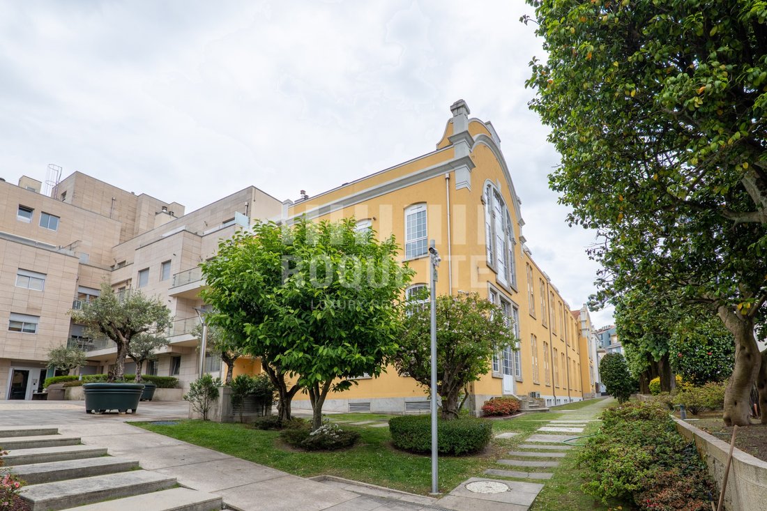 Apartment in Cedofeita, Santo Ildefonso, Se, Miragaia, Sao Nicolau e Vitoria, Porto District, Portugal 2 - 17335613