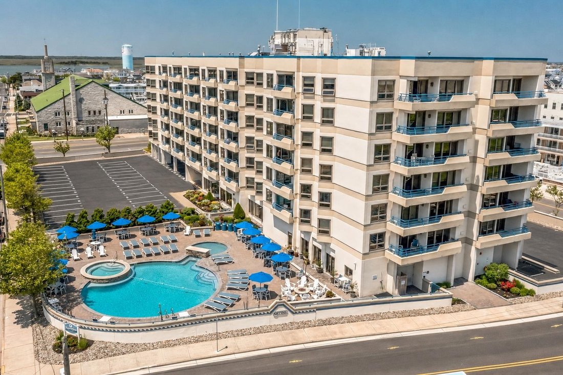 Condo in Wildwood, New Jersey, United States 1 - 17838084