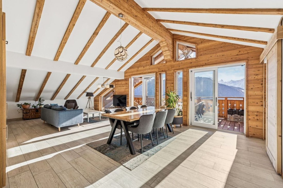 Splendid Renovated Attic Breathtaking View Of The Alps