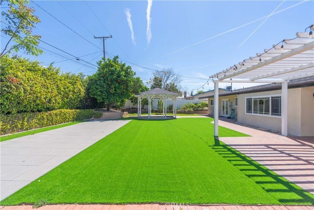 Condo in Thousand Oaks, California, United States 3 - 17053227