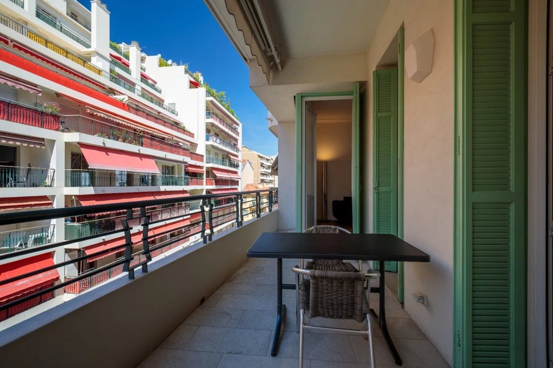 Apartment in Fleurs-Gambetta, Nice, France 3 - 17839950