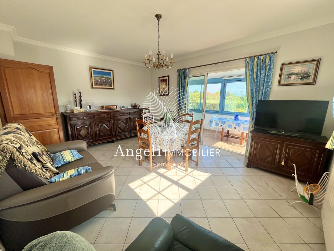 Villa in Frejus, Provence-Alpes-Côte d'Azur, France 4 - 17839615