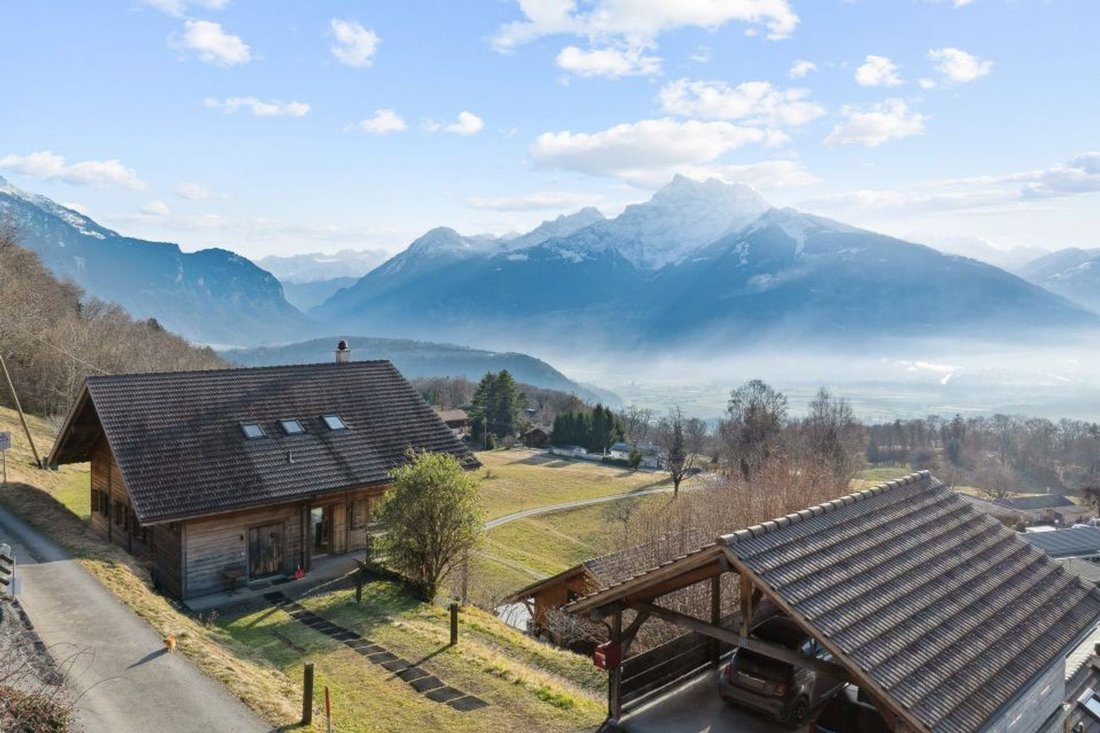 House in Ollon, Vaud, Switzerland 3 - 17841054