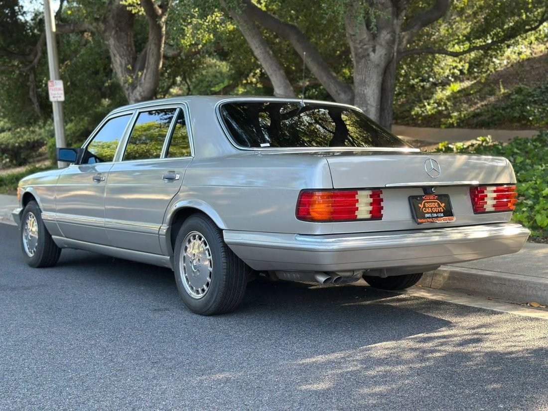 Sedan in Newbury Park, CA, United States 3 - 17285739