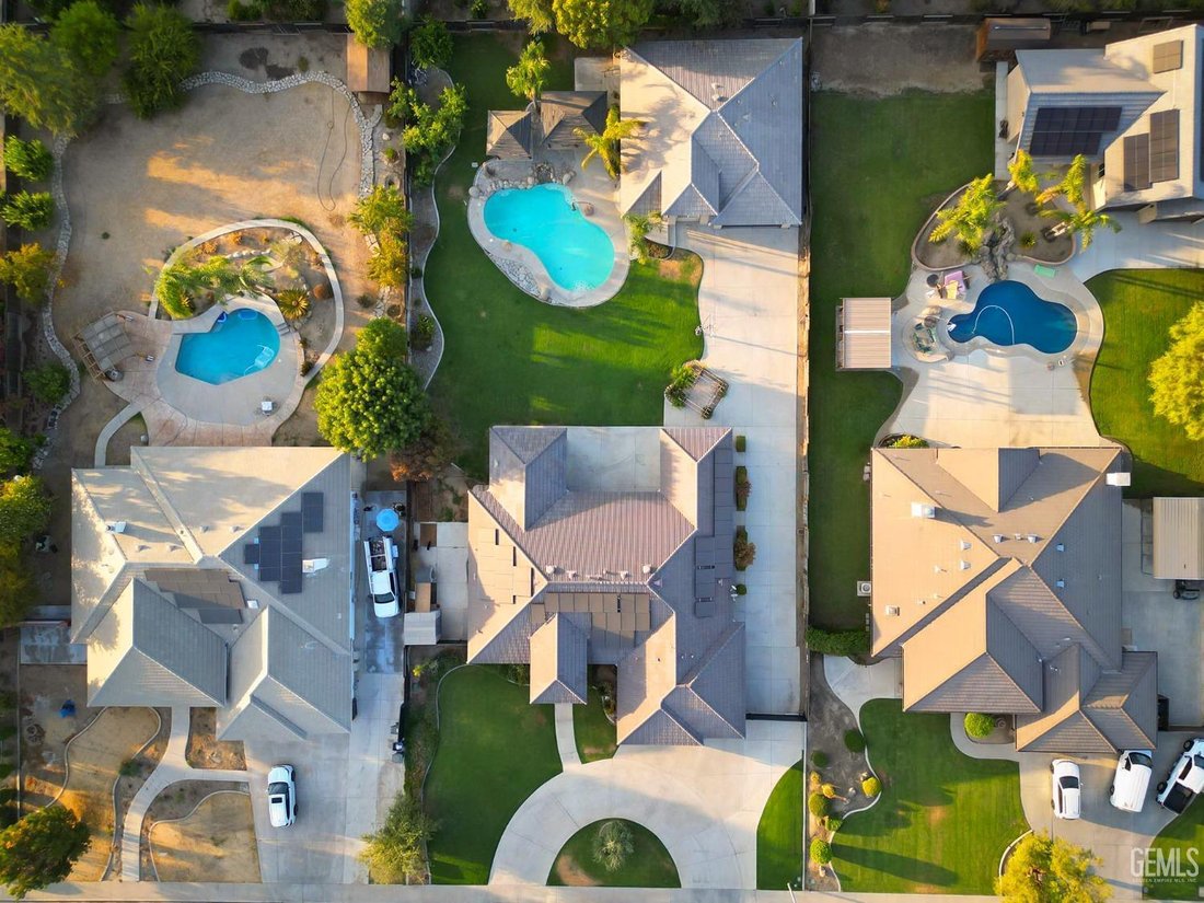 House in Bakersfield, California, United States 3 - 17840295