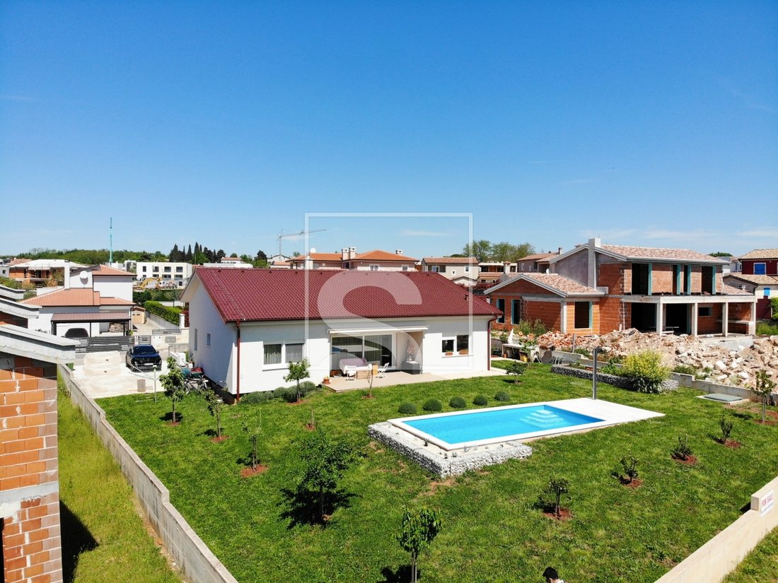 House in Porec, Istria County, Croatia 1 - 17839878