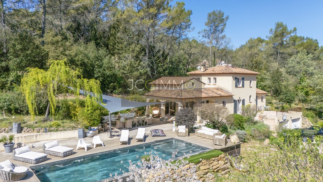 Villa in Carnoules, Provence-Alpes-Côte d'Azur, France 2 - 17839649
