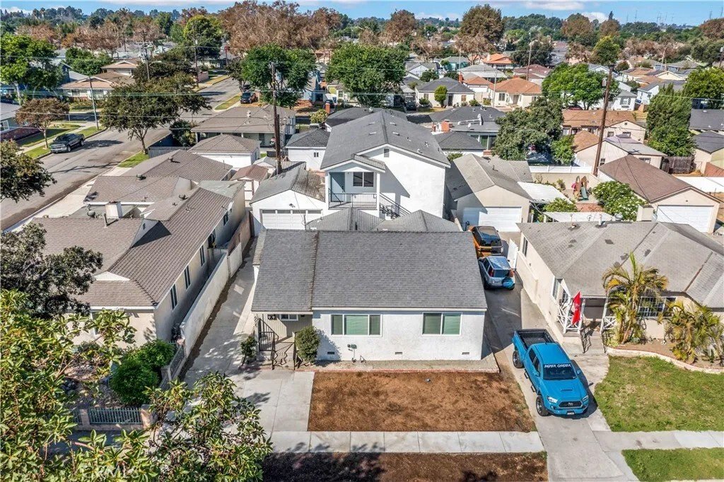 Lakewood, California, United States 2 - 17839179