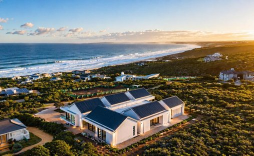 Casa in Moquini Coastal Estate, Provincia del Capo Occidentale, Sudafrica 1