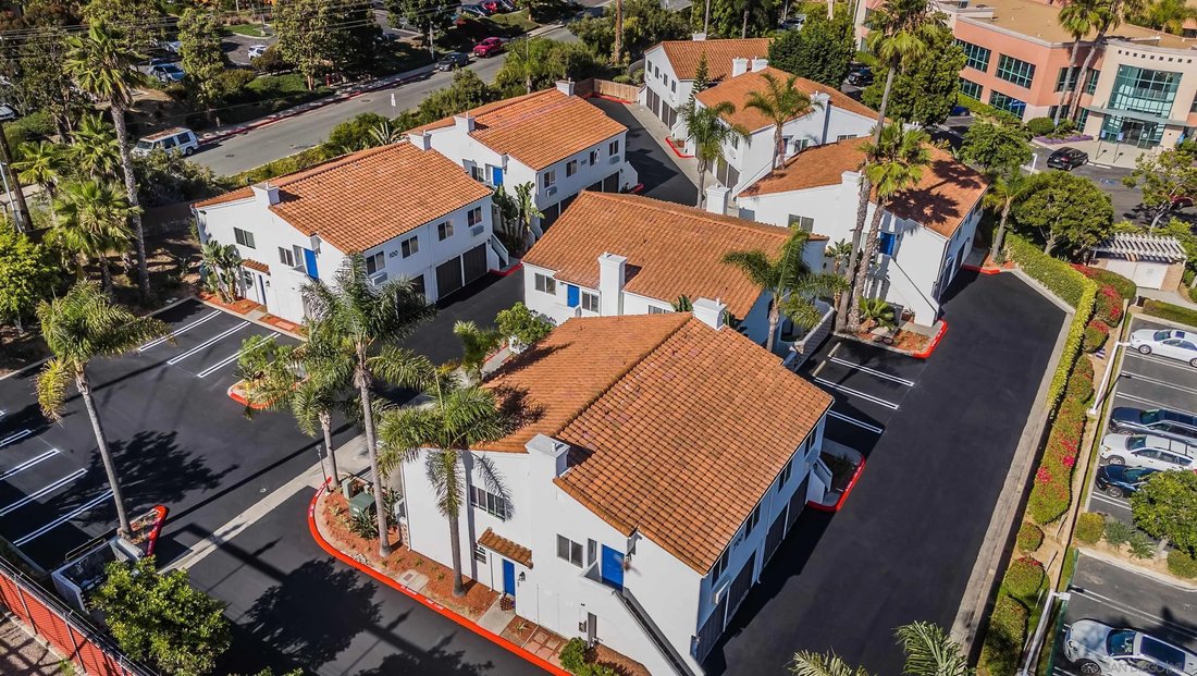 Encinitas, California, United States 1 - 17839261