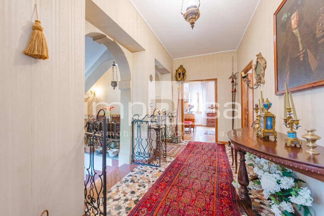 Vittorio Veneto, Veneto, Italy 2 - 17840729