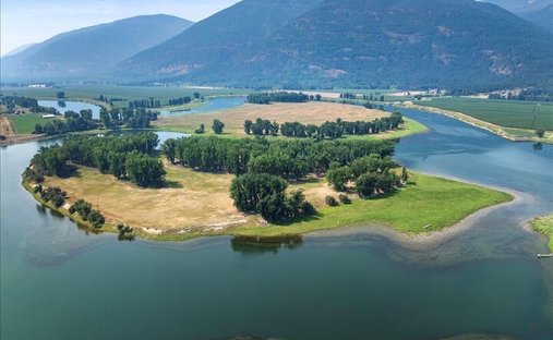 Land in Bonners Ferry, Idaho, United States 1
