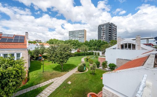 Villa in Parque das Nacoes, Lisbon, Portugal 1