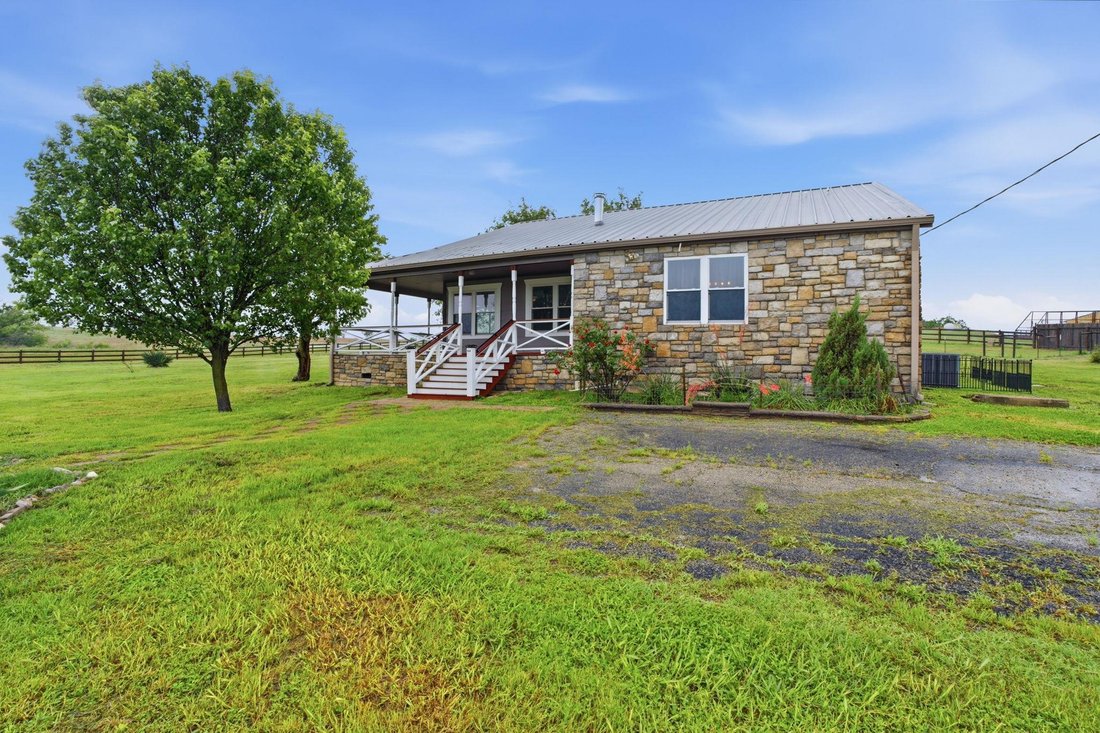 House in Beyersville, Texas, United States 3 - 17838995