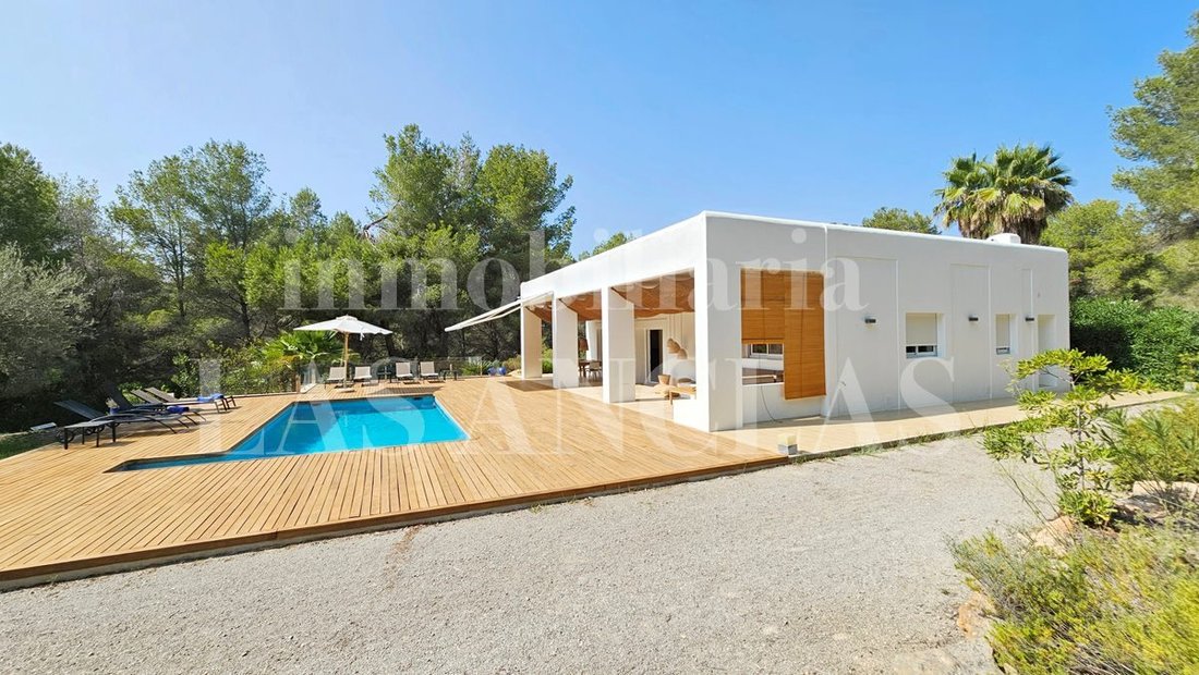 Farm Ranch in Jesus, Santa Eularia des Riu, Balearic Islands 3 - 17839225