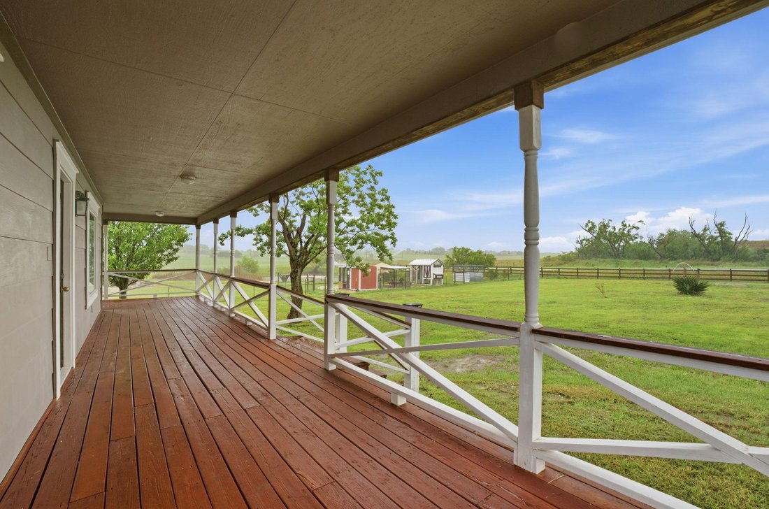 House in Beyersville, Texas, United States 5 - 17838995