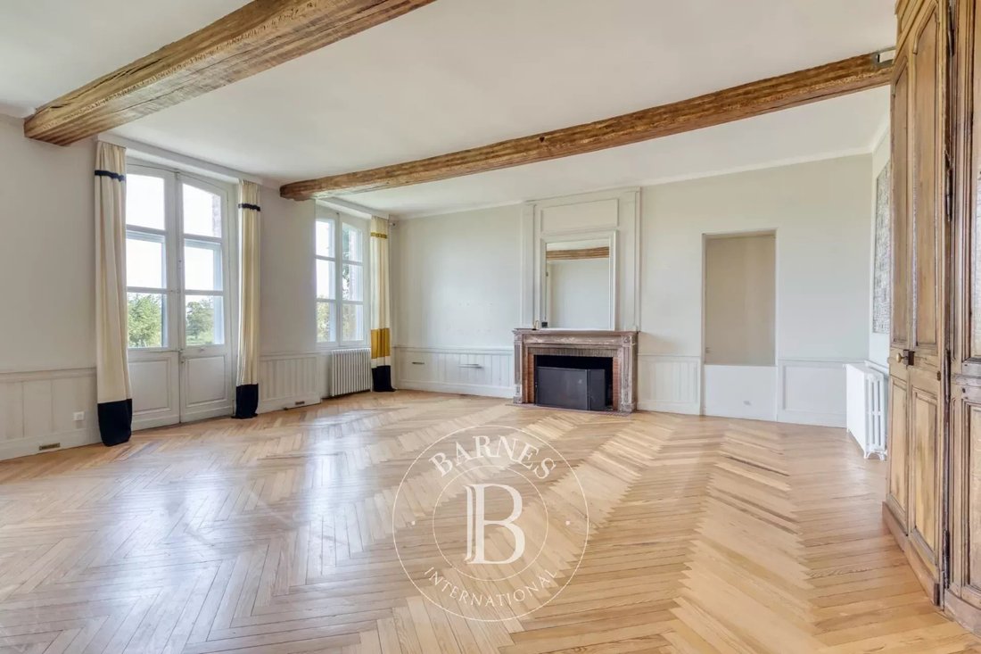 Estate in Centre Ville, Gournay-en-Bray, France 3 - 17837607