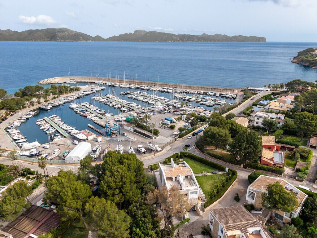Villa in Alcudia, Balearic Islands, Spain 1 - 17838267