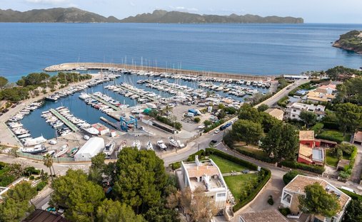 Villa à Alcúdia, Îles Baléares, Espagne 1
